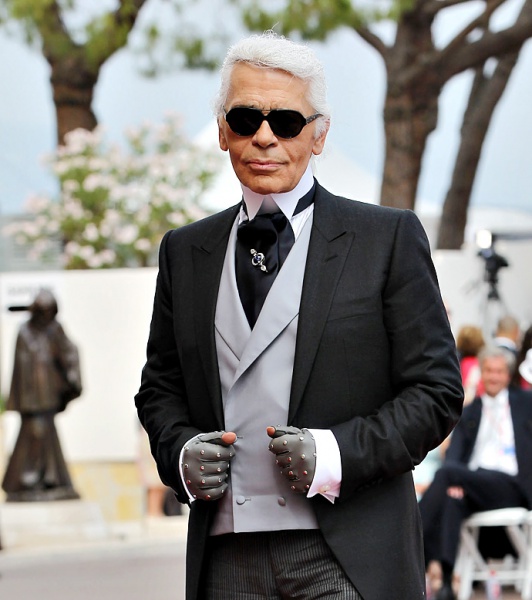 Файл:Lagerfeld.jpg